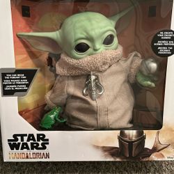 Baby Yoda (Grogu) Figure 
