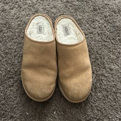 UGG Slippers 
