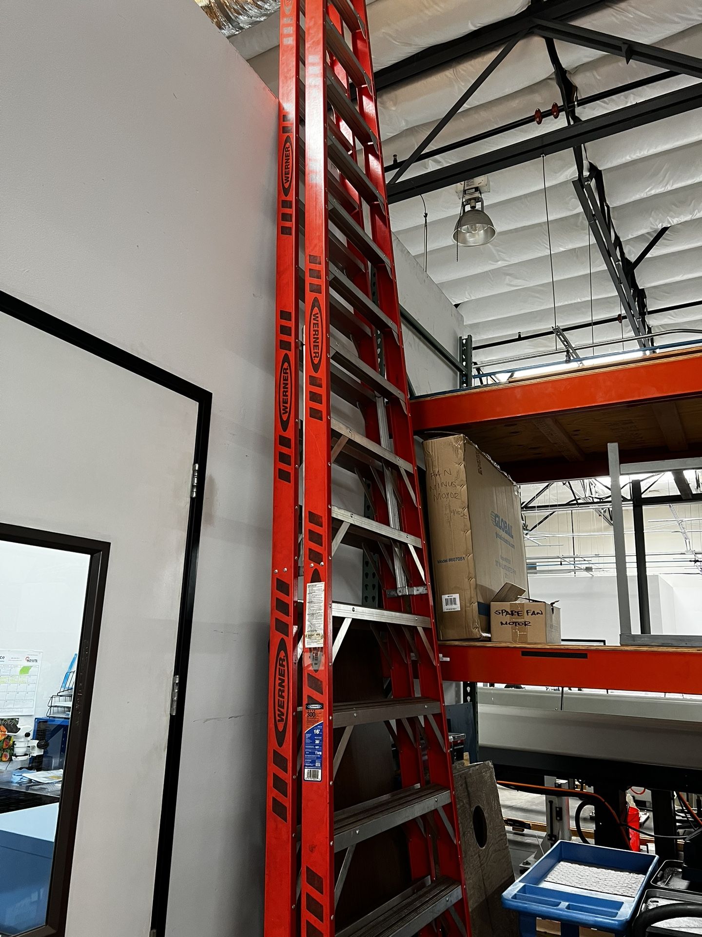 16 Ft Werner Ladder for Sale in Escondido, CA - OfferUp