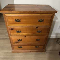 4 Drawer Dresser
