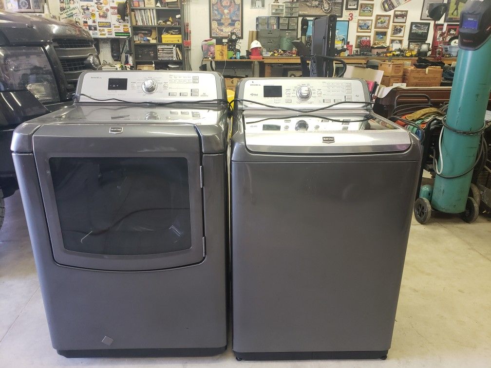 Maytag Bravo XL Washer & Dryer (LP Gas) for Sale in Lee, IL OfferUp