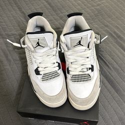 Jordan 4 Military Size 7 Youth
