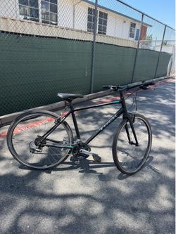 Trek FX 2 bike
