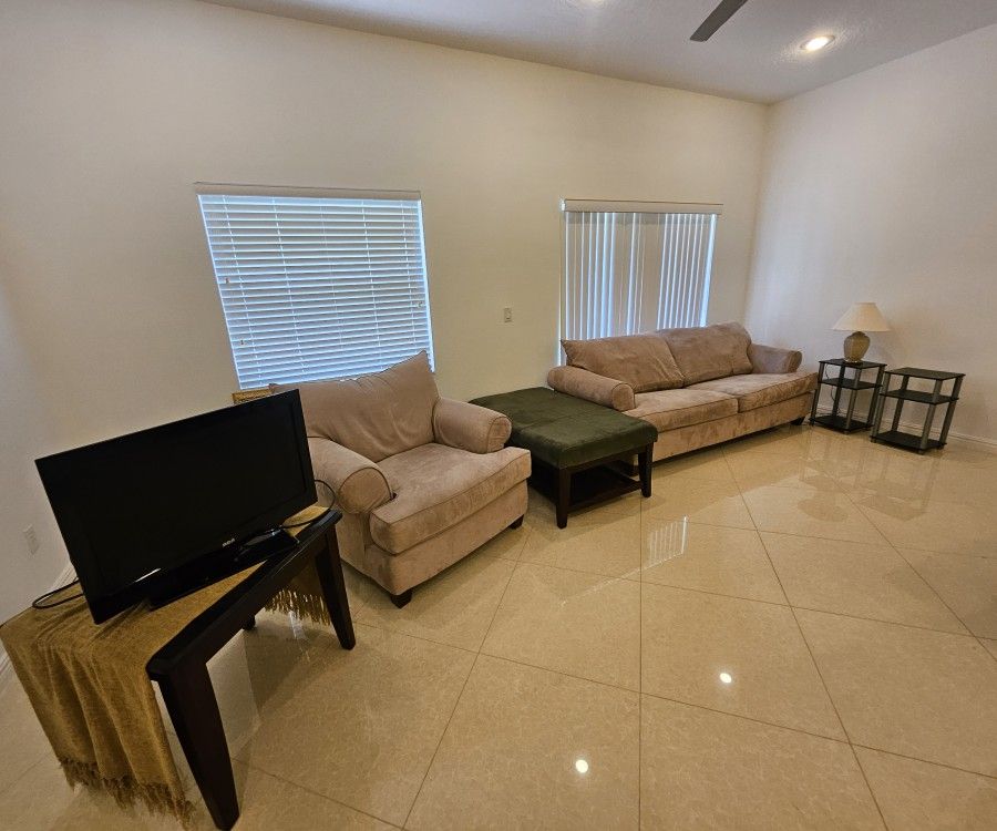 Full Living Room Couch Sofa Bed Nightstand Stools