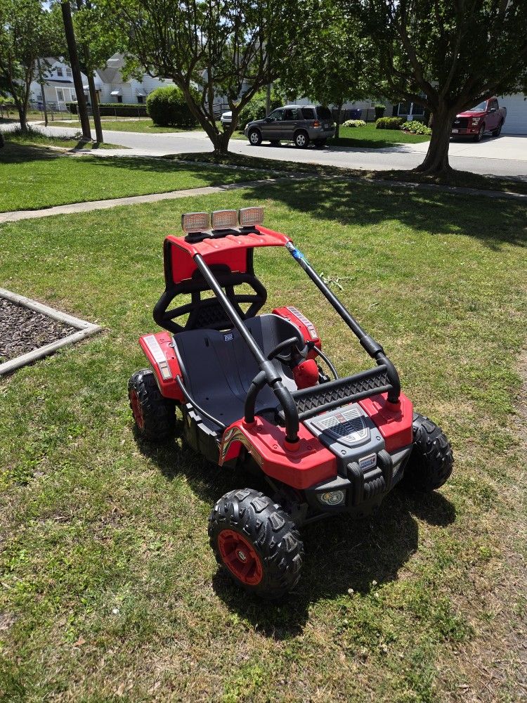 Power Wheels Dune Racer Ride-On – 12V w/ Battery (No Charger)