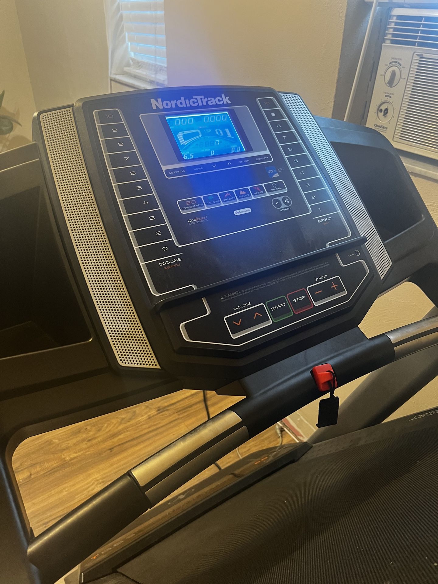 NordicTrack T 6.5 S Treadmill - Black