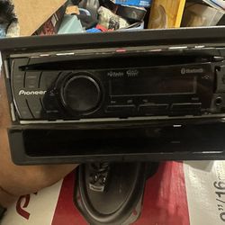 Pioneer Single Din Stereo Cd Bluetooth 