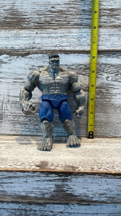 Incredible Hulk Gray Action Figure 2008 Movie Articulated Smashing Attack 6"