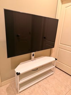 60 inch smart tv with stand