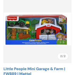 2002 Fisher price Little People Barn 