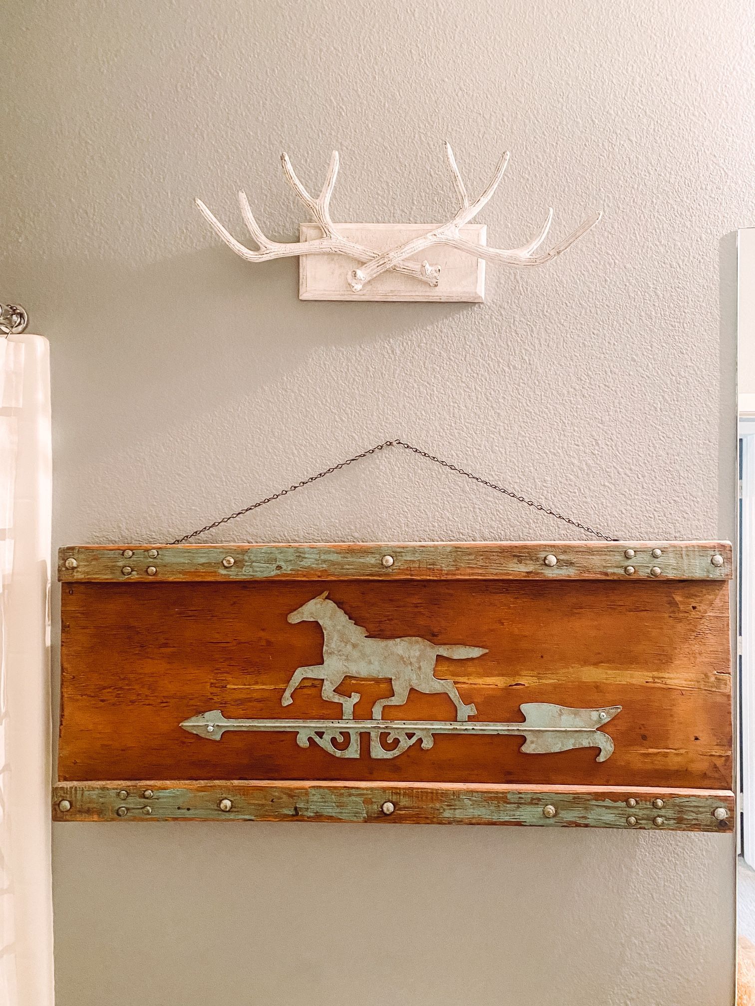 Farmhouse wood horse antique wall hanging