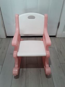 Toddlers Rocking Chair Plastic Material