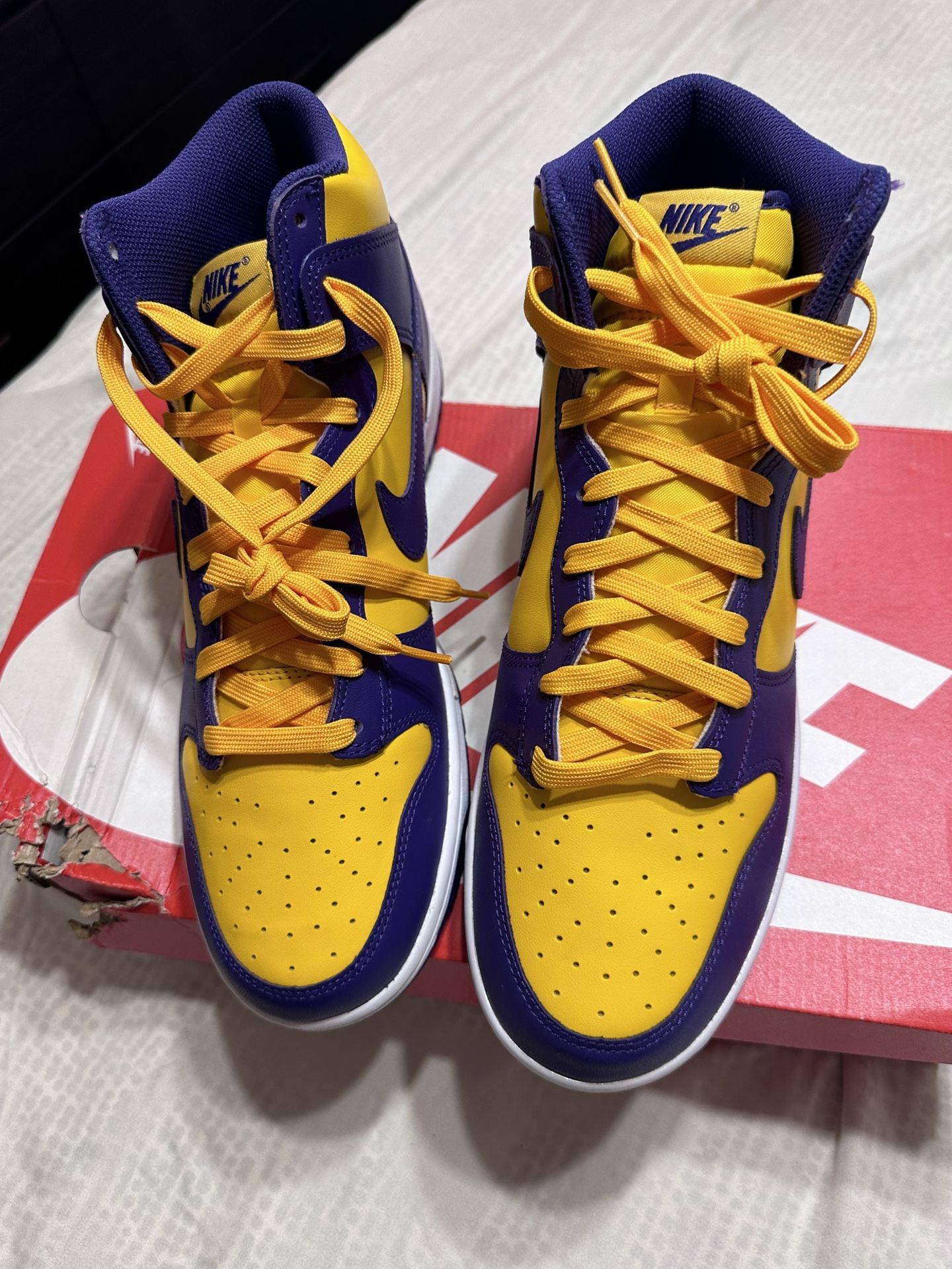 Nike Dunk High Lakers 