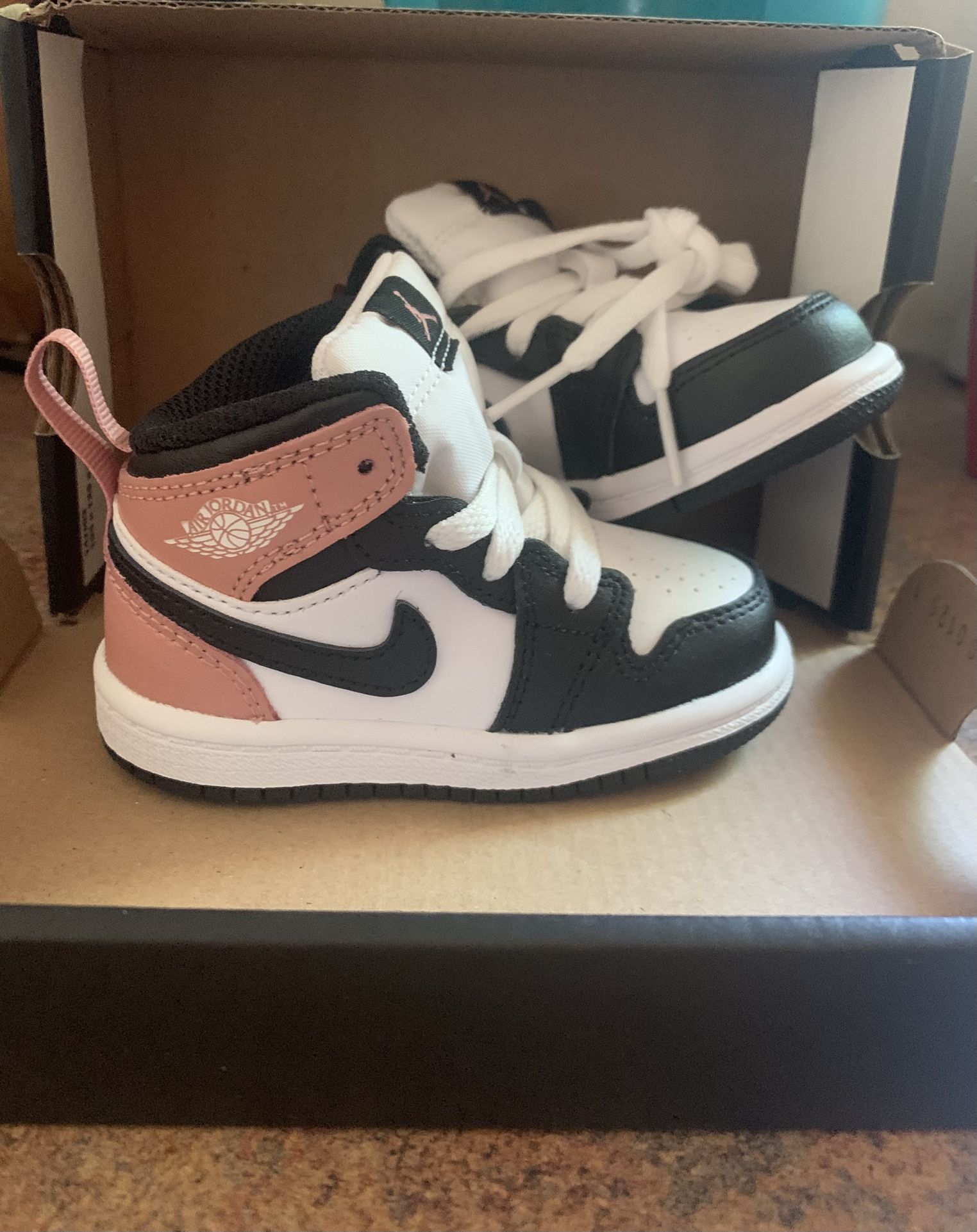 Baby/toddler Jordan’s