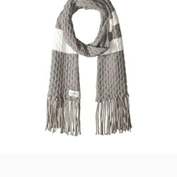 Calvin Klein Womesn Striped Cable Scarf.