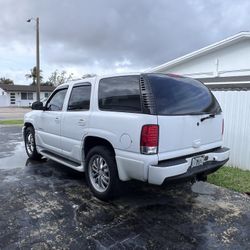 2002 GMC Yukon