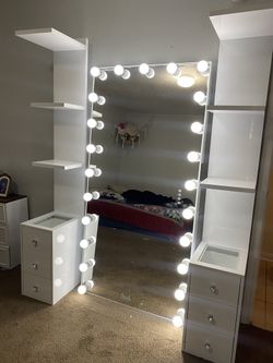 Full Body Mirror With Bluetooth , shelves are separate