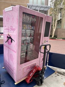 Vending Machine Transportation/ Heavy Equipment Transportation