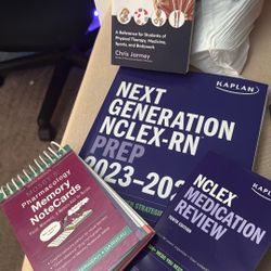 New Unused Nursing Textbooks Nclex Prep Kaplan Review Student Books