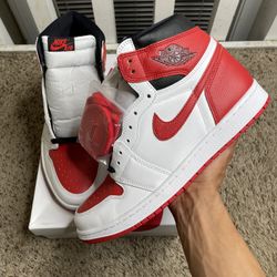 Air Jordan 1 Retro High OG Heritage 