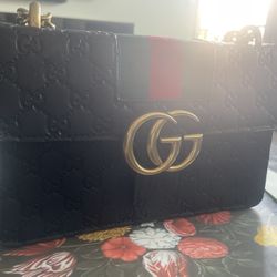 GUCCI PURSE