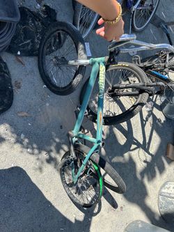 Sunday bmx bike