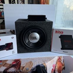 Budget setup 10"JBL in sealed box and Boss 400w amp and Wiring kit 