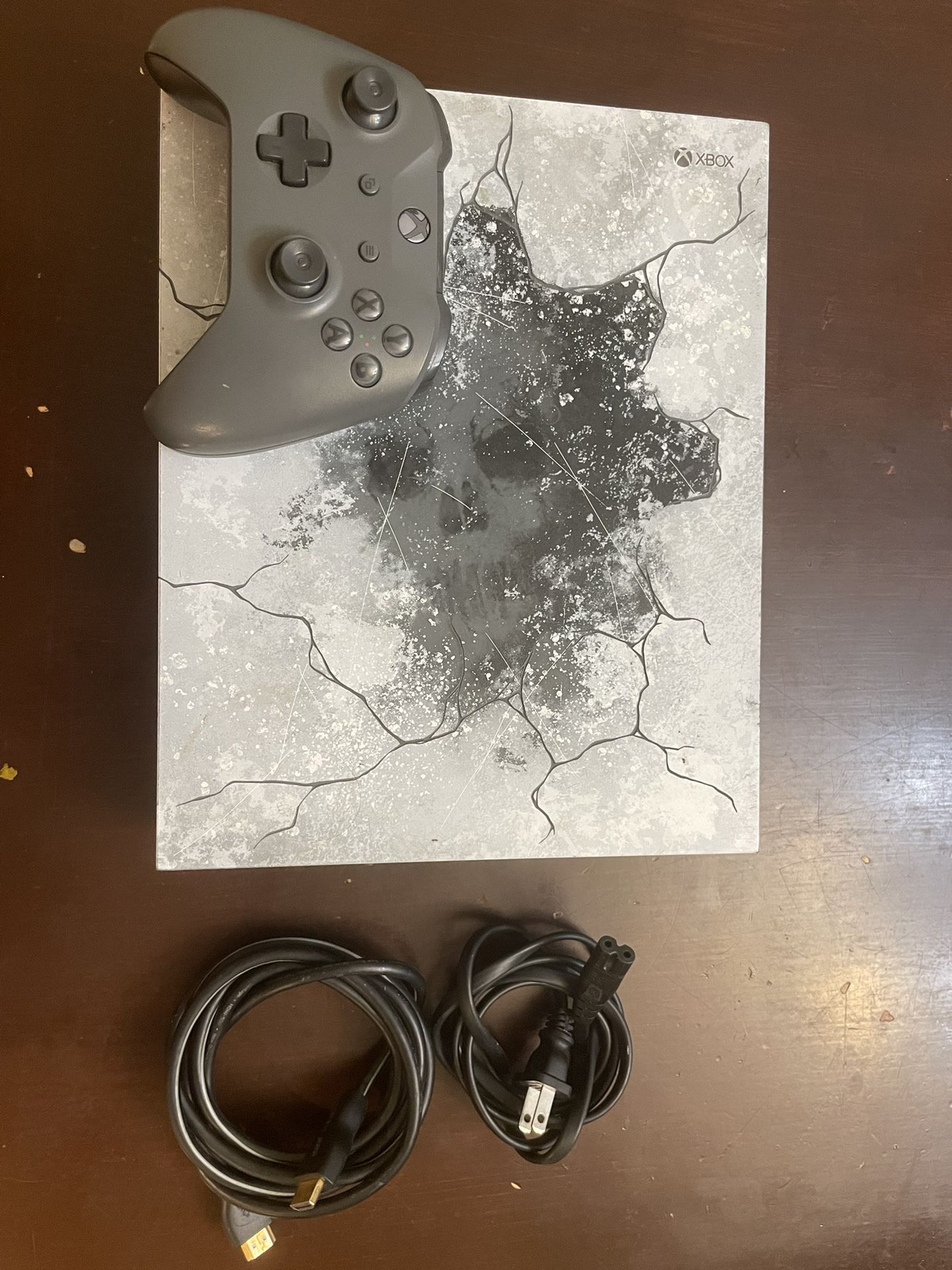 Xbox One X 1TB Gears 5 limited edition 