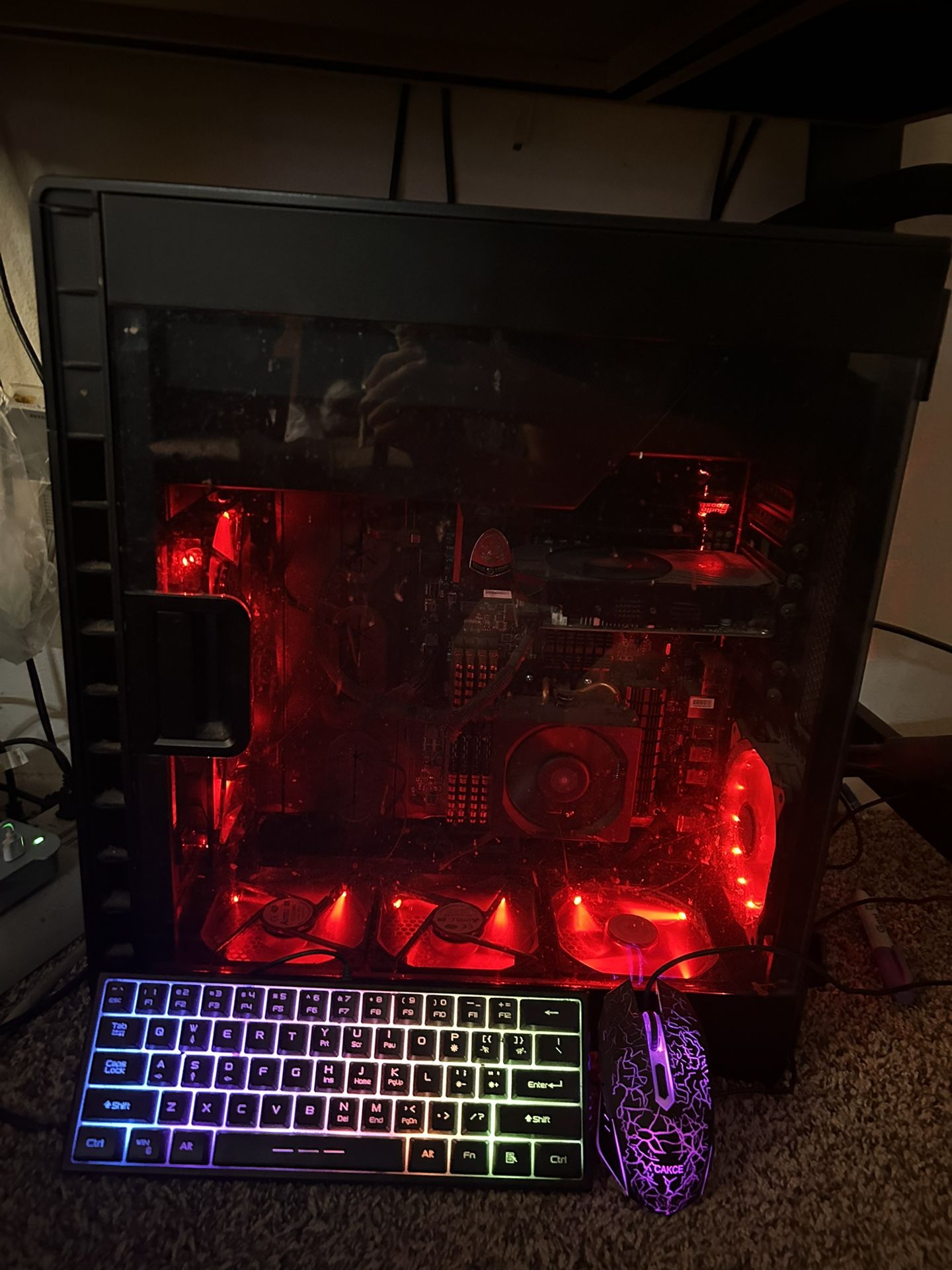 Pc with Mouse And Keyboard