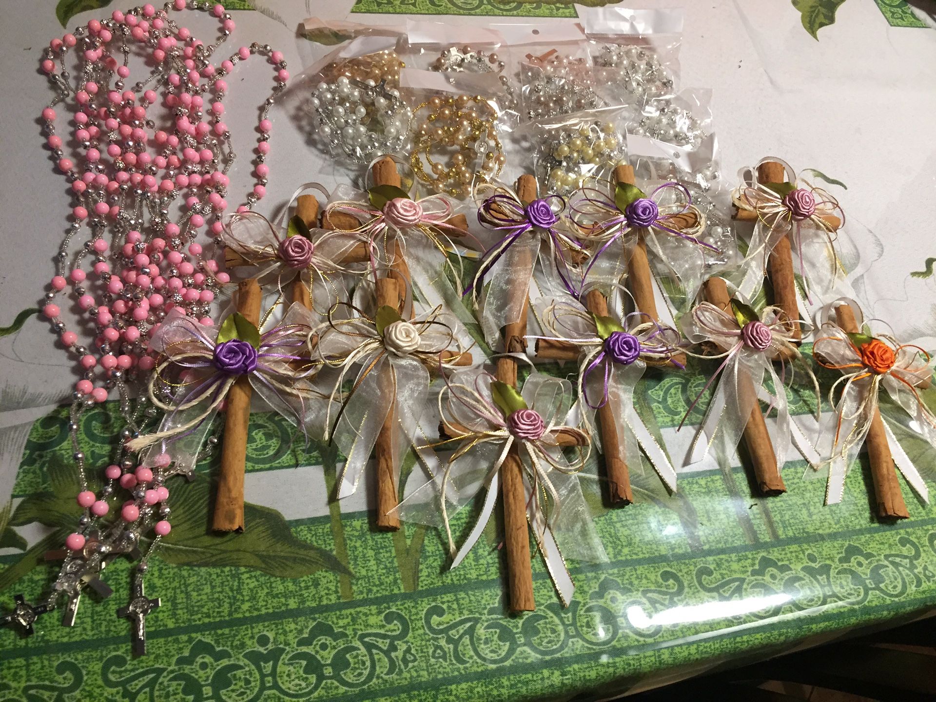 Acsesorios para primera comunión cuales de canela rosarios abuenprecio