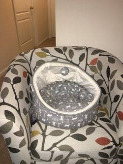 Small pet bed