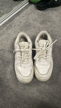 Nike Air Force’s size 6