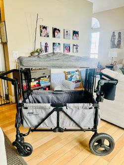 Jeep Wrangler Stroller Wagon by Delta Children (Grey) - Excellent Condition
