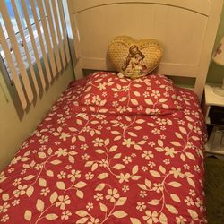 Twin Bed