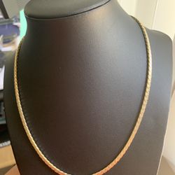 18 Inch Gold Tone Chain