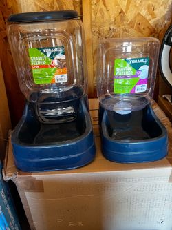 Gravity Feeder & Waterer Set