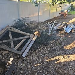 2x4 2x2 fencing