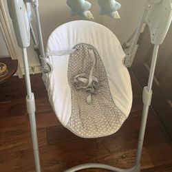 Graco Baby Swing