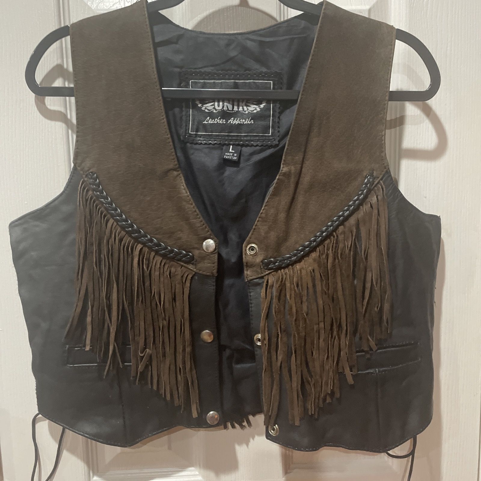 UNIK LADIES LEATHER APPAREL FRINGE SNAP BOLO VEST SIZE L/ LACE SIDES/WORN 1 Time
