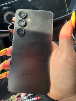 Samsung s24