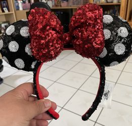 minnie ears $14