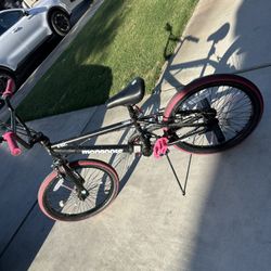 Mongoose Freestyle Bike 20”