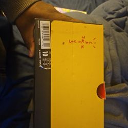 Travis Scott 6   Size 10 