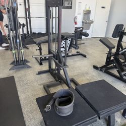 Belt Squat Machine And Belt Squat Belt 