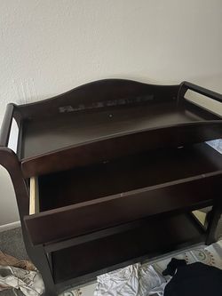 Changing table