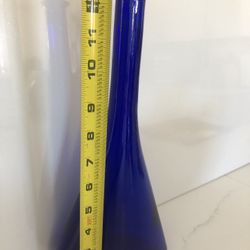 Beautiful Vintage Cobalt Blue 13 tall vase