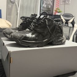 Black Balenciaga Runner Size US Men 9