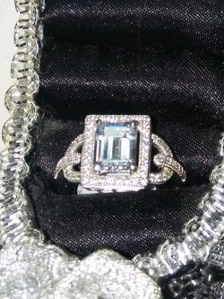 Size 8......925 sterling silver Cz Diamonds