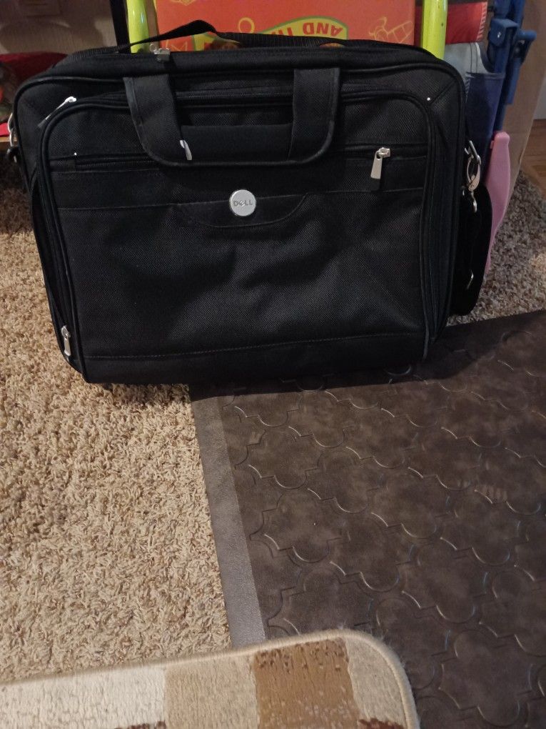 Case For Laptop New 20.00 Need Gone