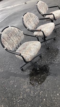 3 Rolling cheers very strong good condition